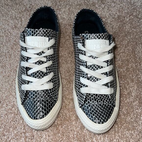 Converse CTAS OX Womens Size 7 Black Leather Gemma Selene Snake Scale 555808C - Picture 1 of 10